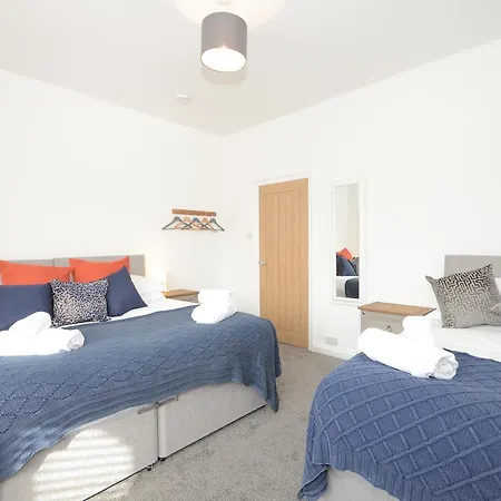 York Boutique House- Spacious & Stylish With Free Parking Exterior photo
