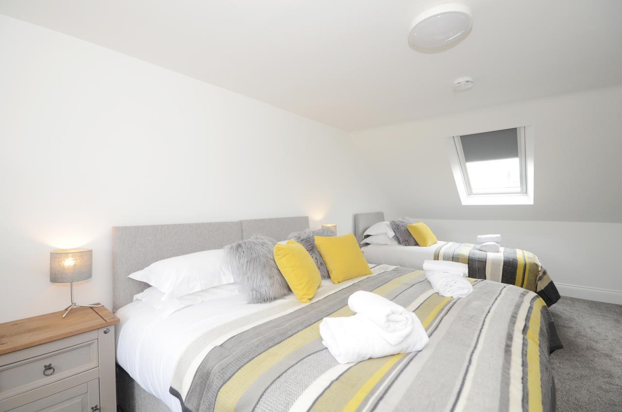 Boutique House- Spacious & Stylish With Free Parking Holiday home York