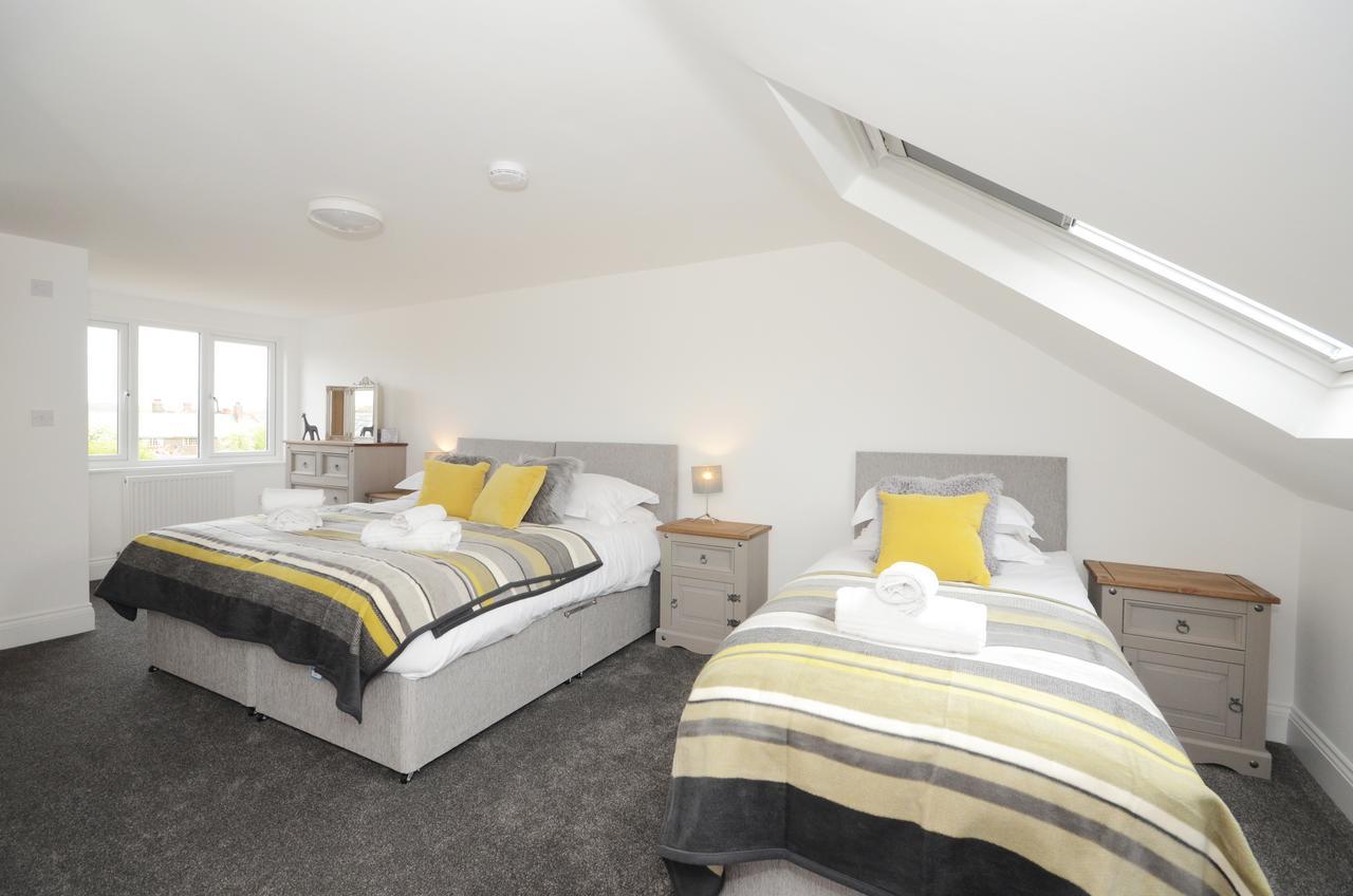 Boutique House- Spacious & Stylish With Free Parking Holiday home York