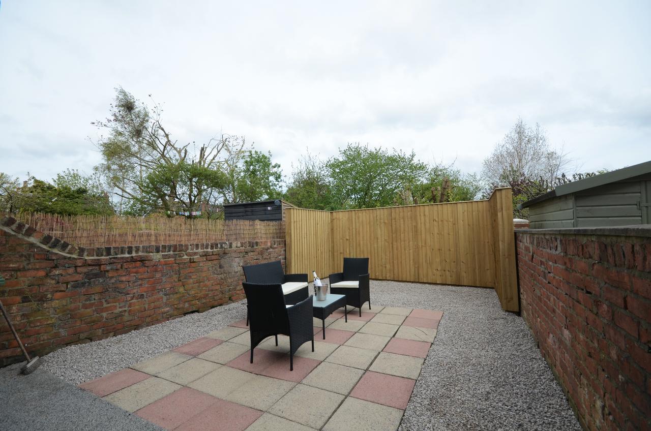 Boutique House- Spacious & Stylish With Free Parking Holiday home York